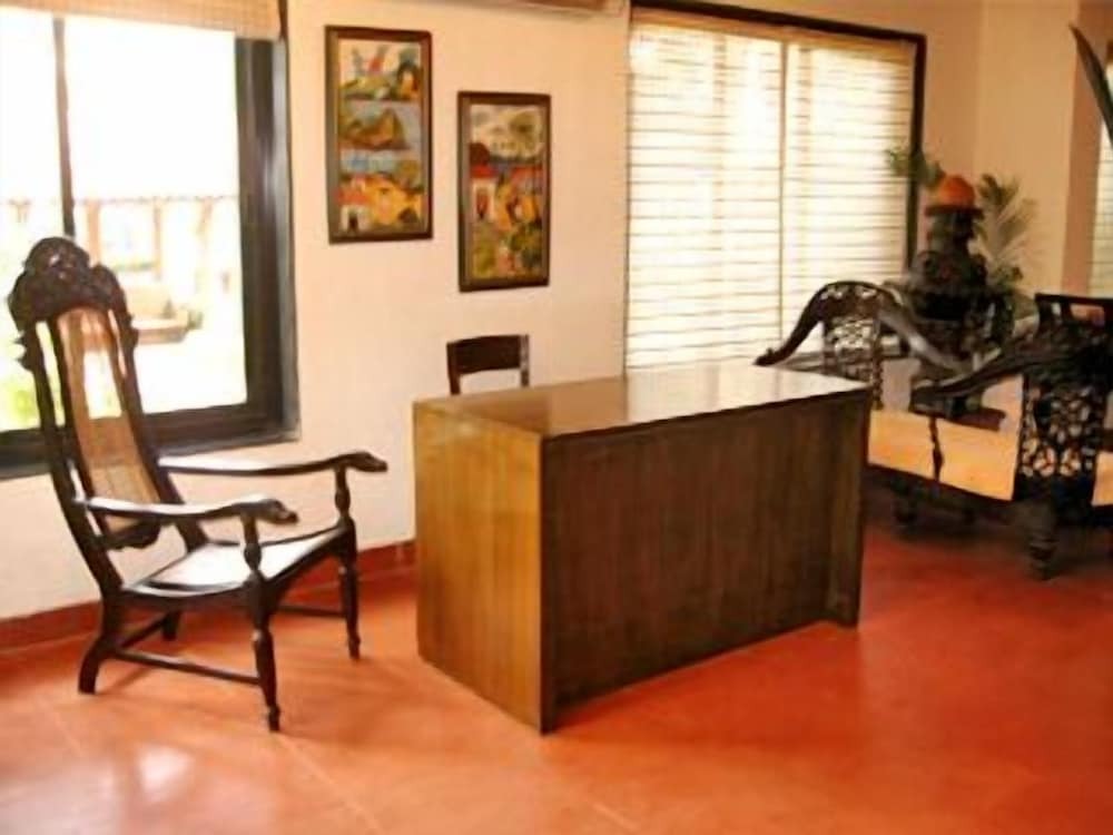 Анджуна: Country Club De Goa