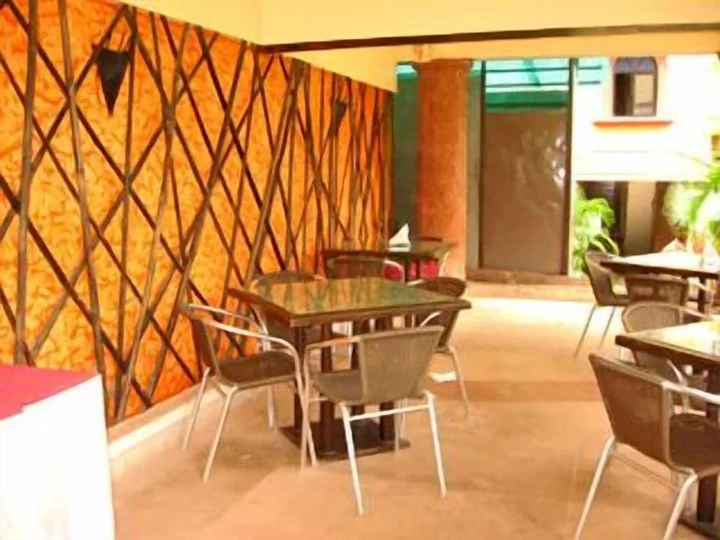 Анджуна: Country Club De Goa