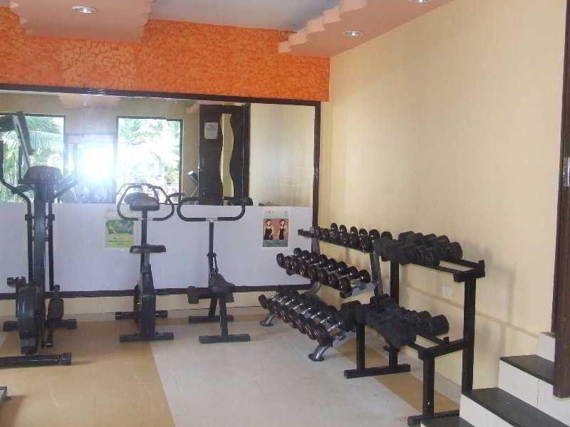 Анджуна: Country Club De Goa