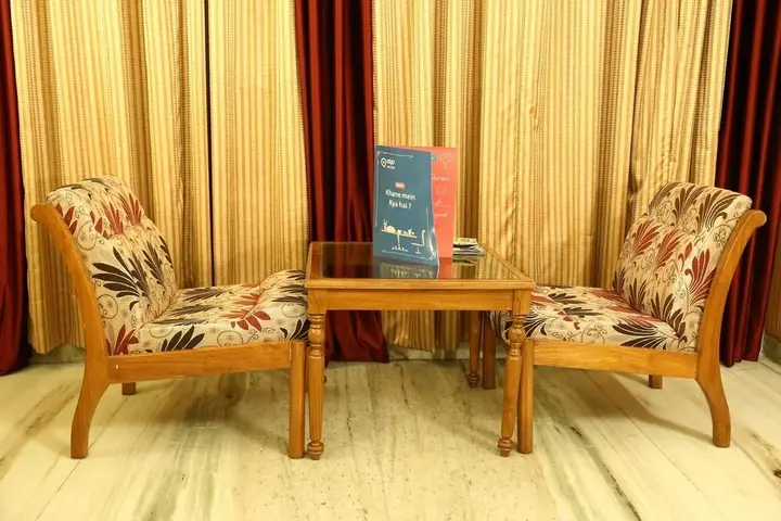 Мохали: Sarao Hotel