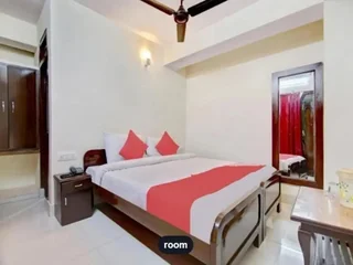 Наинитал: Oak Shade Hotel