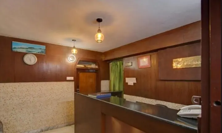 Наинитал: Oak Shade Hotel