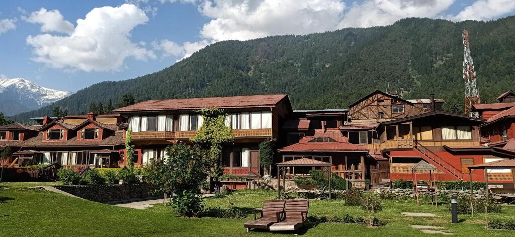 Пахалгам: Hotel Heevan Pahalgam