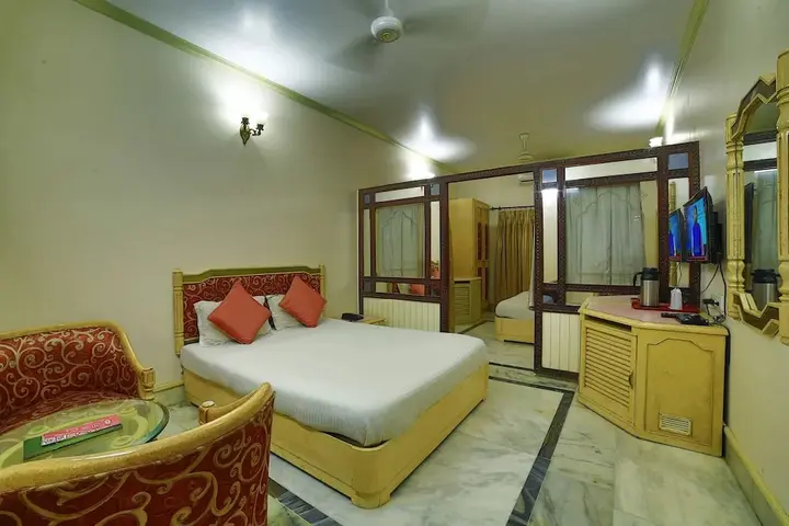 Гора Абу: Hotel Samrat International