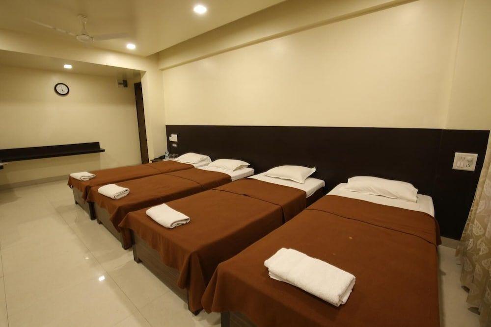 Колхапур: Hotel Kohinoor Square