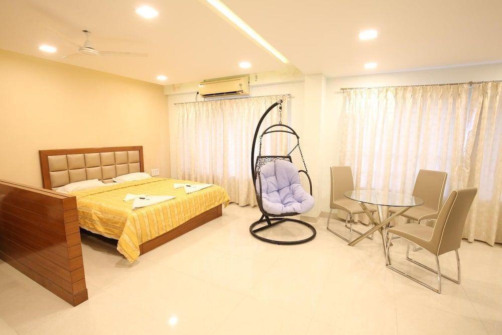 Колхапур: Hotel Kohinoor Square