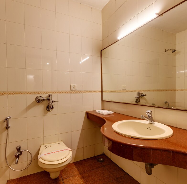 Колхапур: Hotel Woodland