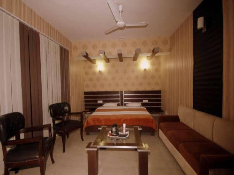 Дармсала: Hotel Natraj, Upper Dharamshala