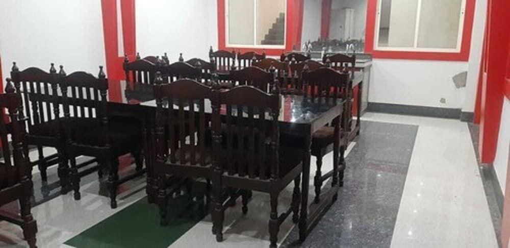 Пури: Goroomgo Aayan International Puri