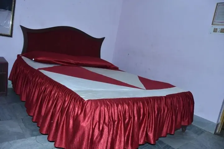 Бхубанешвар: Hotel Sambit Palace