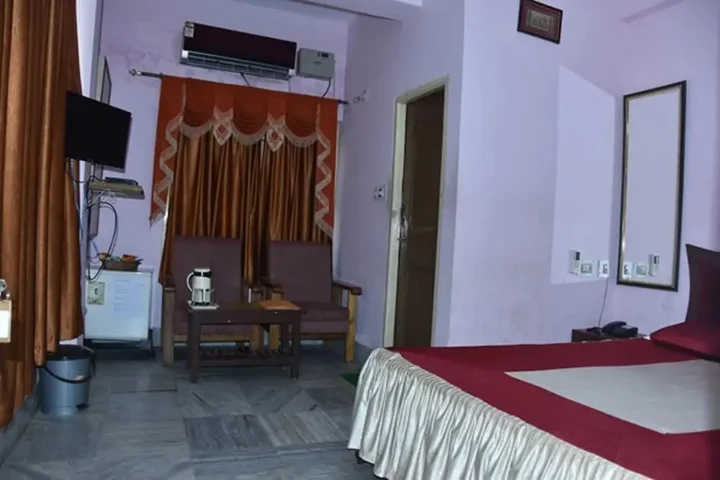 Бхубанешвар: Hotel Sambit Palace
