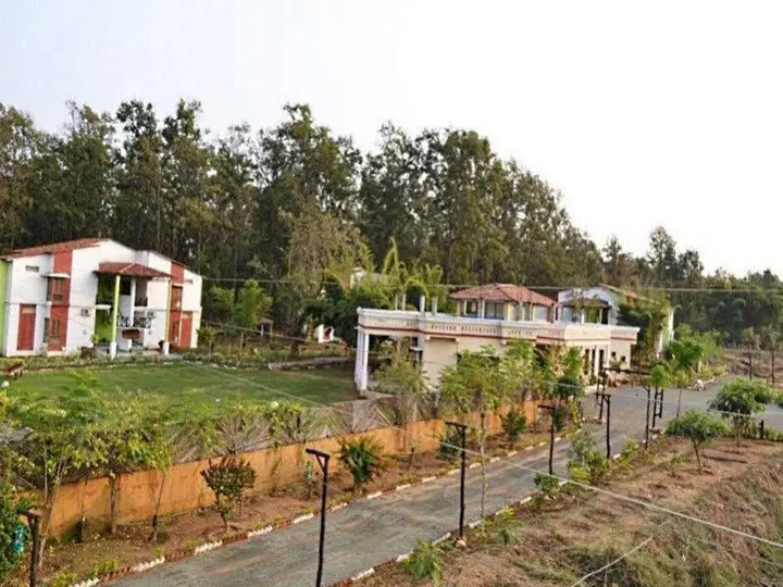 Баихар: Kanha Meadows Resort