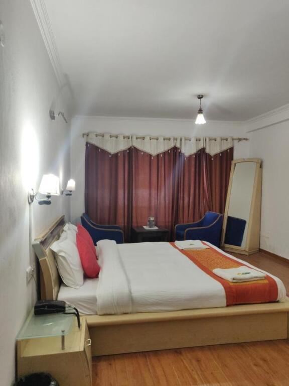 Манали: The Grand Welcome Manali