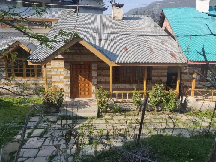 Манали: The Grand Welcome Manali