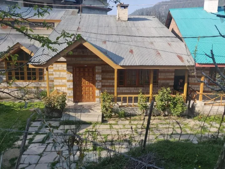 Манали: The Grand Welcome Manali