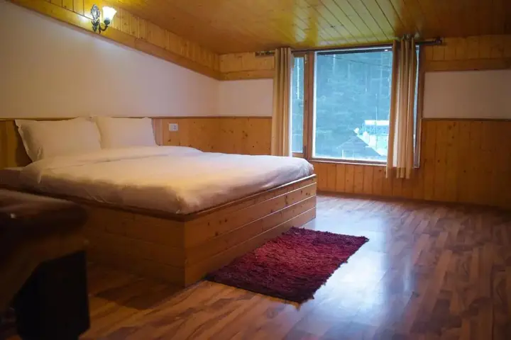 Манали: The Grand Welcome Manali