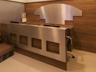 Мумбаи: Hotel Anantha Executive Suites
