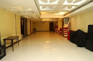 Мумбаи: Hotel Anantha Executive Suites