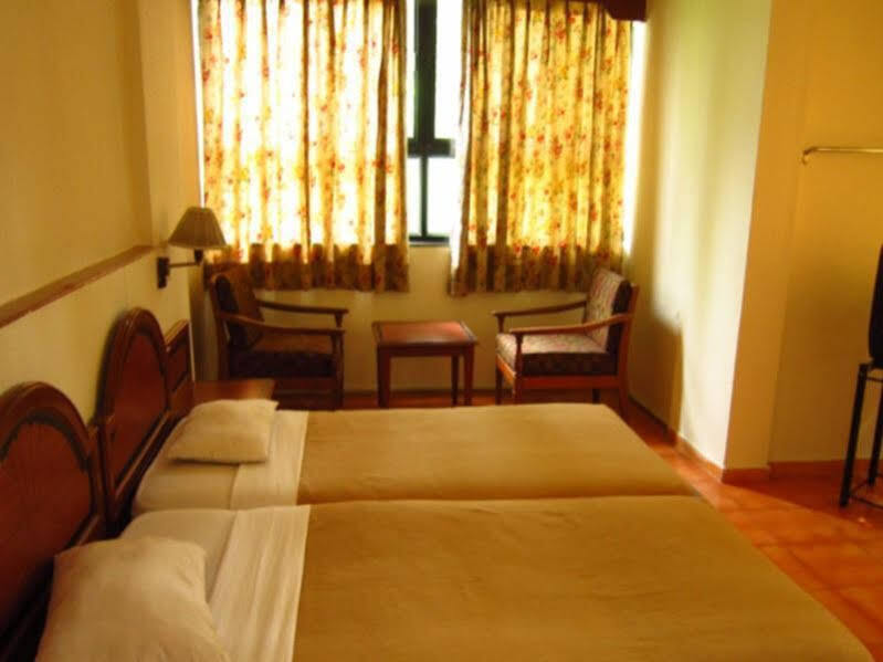 Пуна: Hotel Pichola