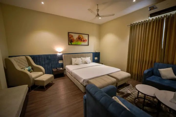 Джалгаон: Hotel President Cottage Resort