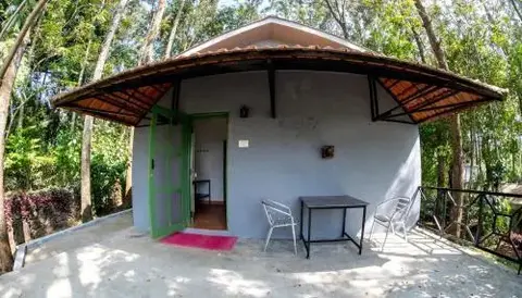 Палани: Tranquil Nest Resort - Thandikudi
