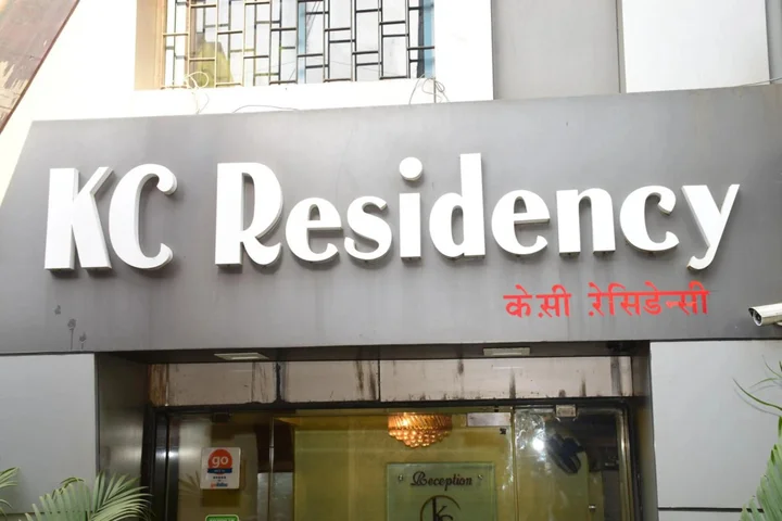 Мумбаи: RK Residency