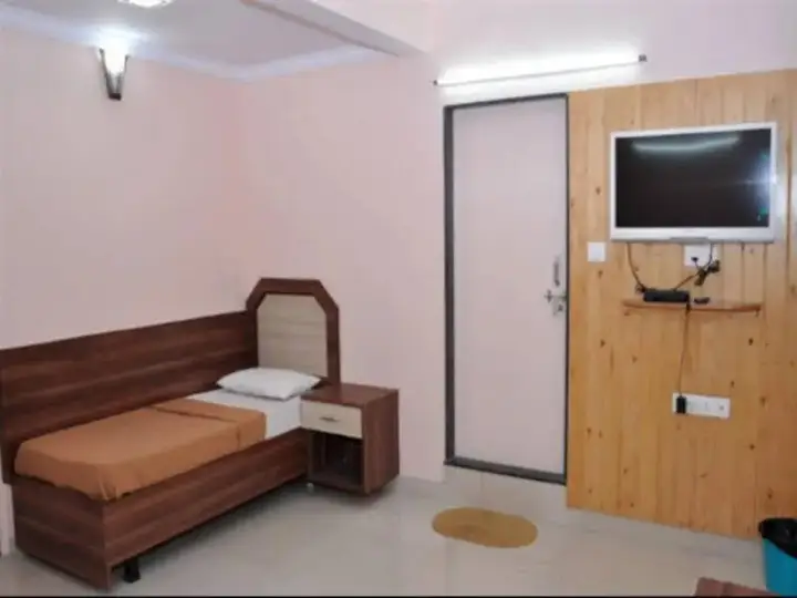 Sri Shambhavi Comforts Apartment — фото 5