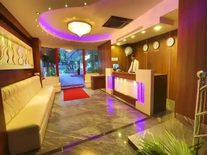 Майсур: Abs International Hotel