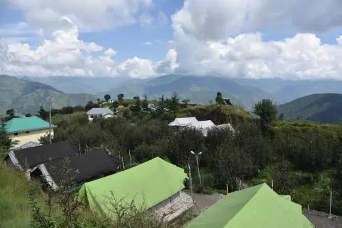 Куфри: Snow Trails Camp