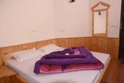 Куфри: Snow Trails Camp