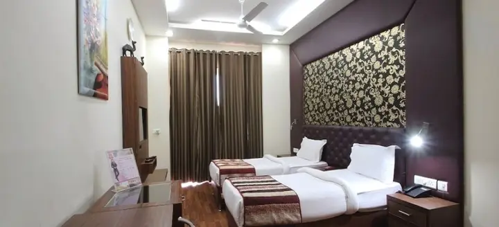 Гуруграм: Pacific Hotel Gurgaon