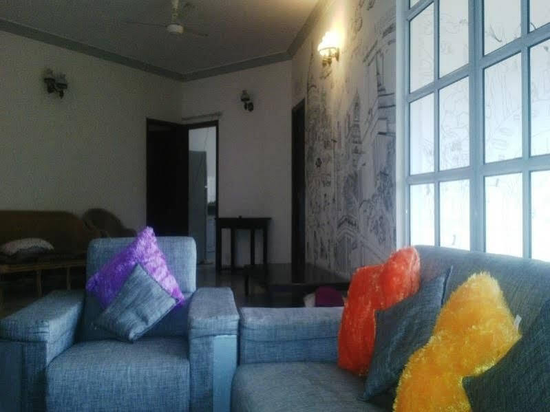 Бангалор: Social Rehab Apartment