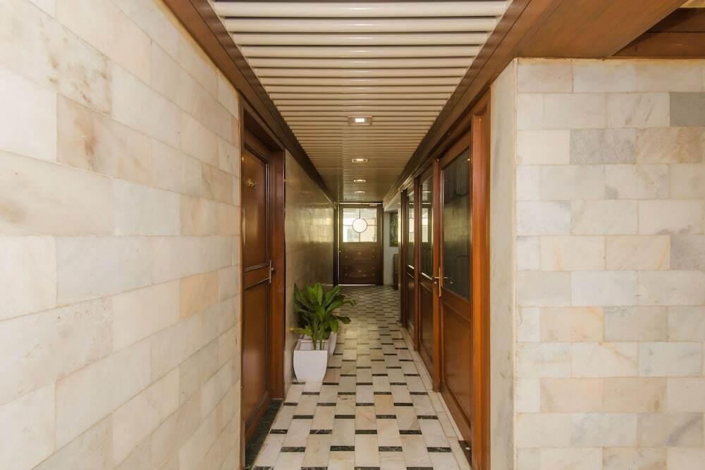 Мумбаи: OYO 10248 Hotel Sahar International