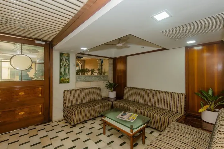 Мумбаи: OYO 10248 Hotel Sahar International