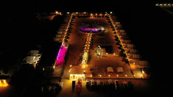 carousel image 3
