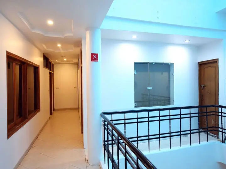 Чандигарх: OYO 9230 Hotel Royal Brooks