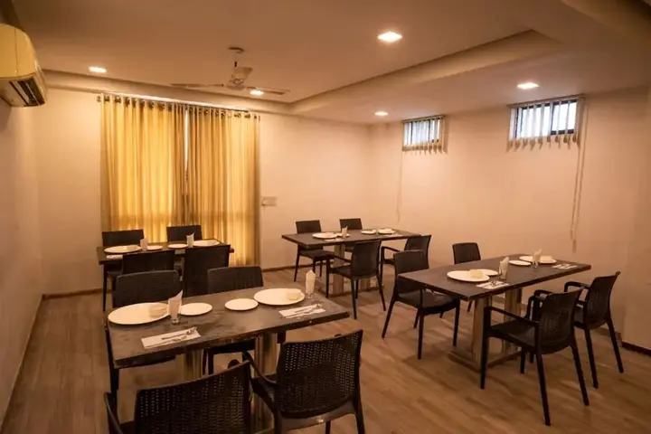 Ахмедабад: Hotel Shrimad Residency