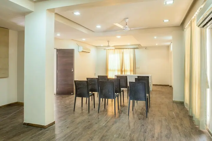 Ахмедабад: Hotel Shrimad Residency