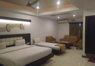 Бангалор: Srinidhi Grand Inn