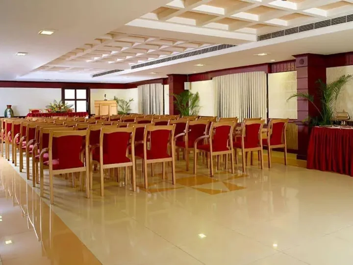 Chalakudy: Dass Continental
