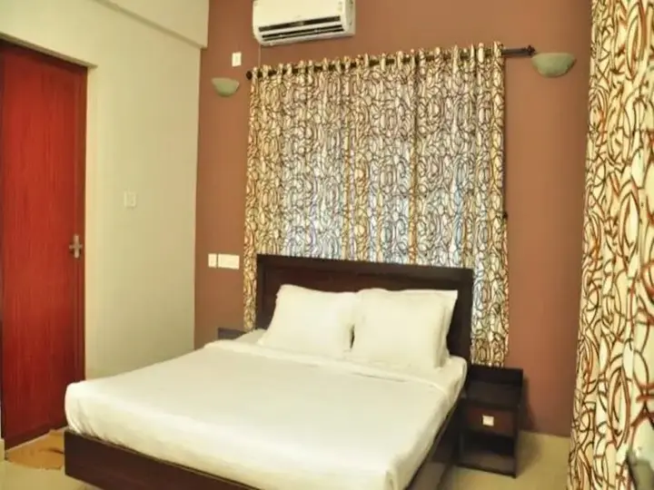 Паллипурам: Sreepathi Indraprastha Hotel and Serviced Apartments