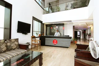Лакхнау: OYO 6804 Hotel Buddha Residency