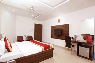 Лакхнау: OYO 6804 Hotel Buddha Residency