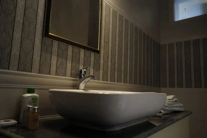 Солан: Dunn Perk Manor