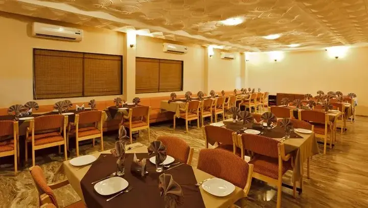 Колхапур: Hotel Jotiba