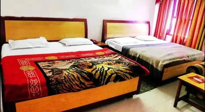 Катра: Hotel Kapoor Palace