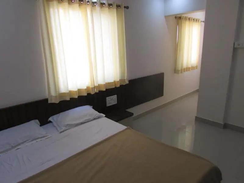 Ширди: Hotel Sai Ashirwad