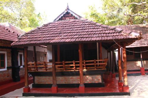 Cherthala: Arakal Heritage Homestay