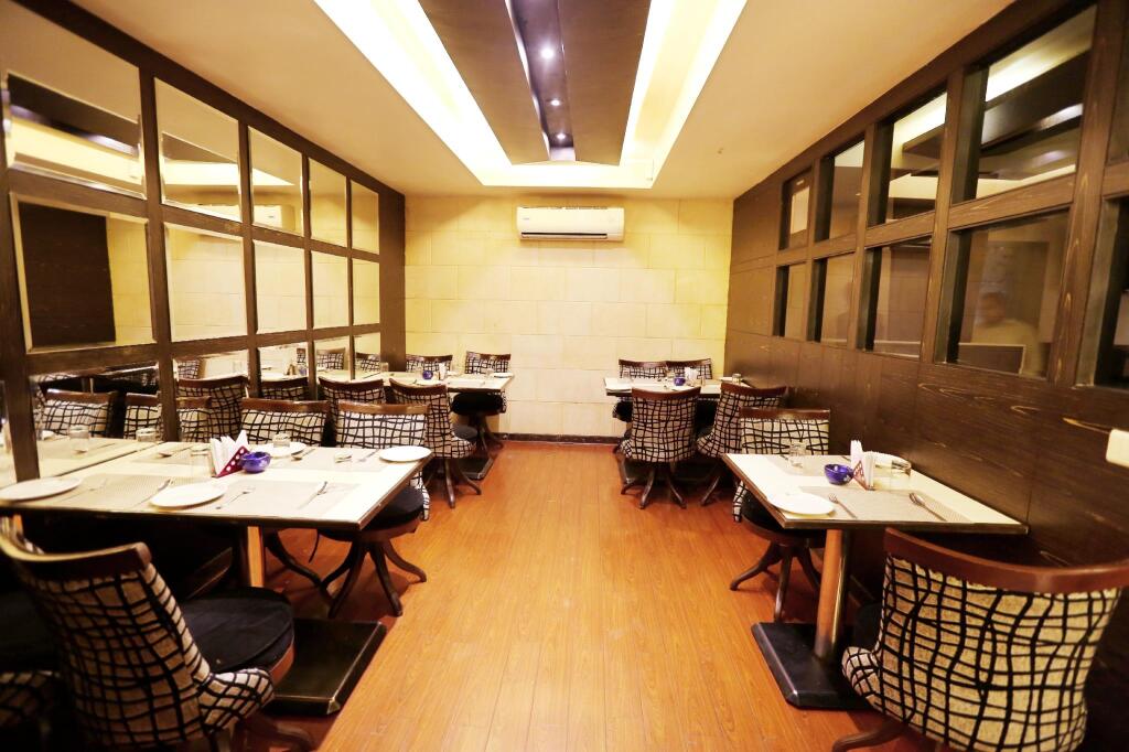 Hotel Sitara Grand Banjara Hills — фото 4