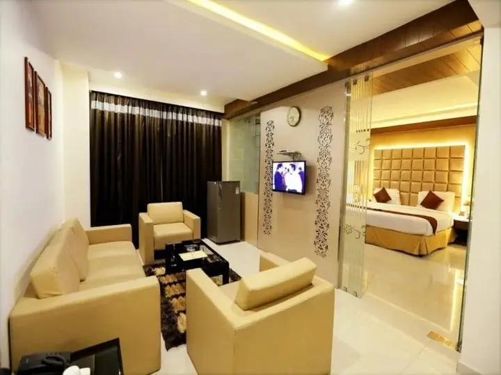 Хидерабад: Hotel Sitara Grand Miyapur